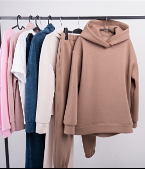 Outerwear & Knitwear